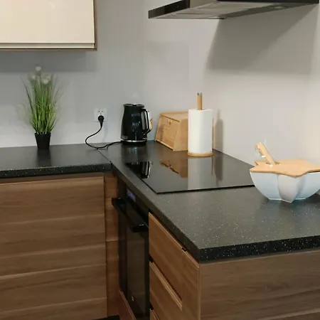Apartament Powstancow 32 Zielonka (Wolomin)
