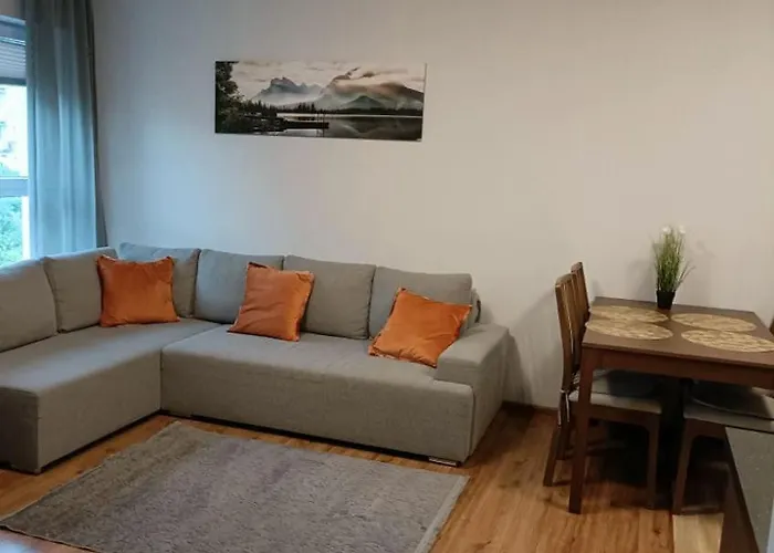 Powstańców 32 Apartament Zielonka (Wolomin)